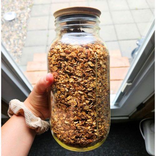 cinnamon brown sugar granola